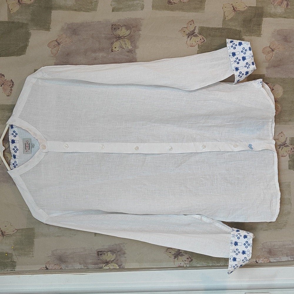 TOBIAS white with blue accent linen tunic